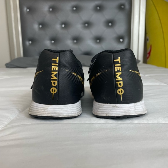 Im selling my indoor cleats  they are comfortable and well taken care . - Picture 4 of 6